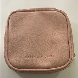 Poppy & Peonies Dusty Blush Pebbled Jewelry Case